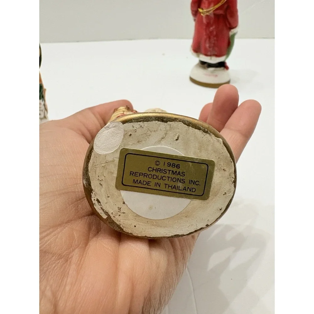 Vintage Old World Santa From‎ Around The World Ceramic Ornament Lot of 4